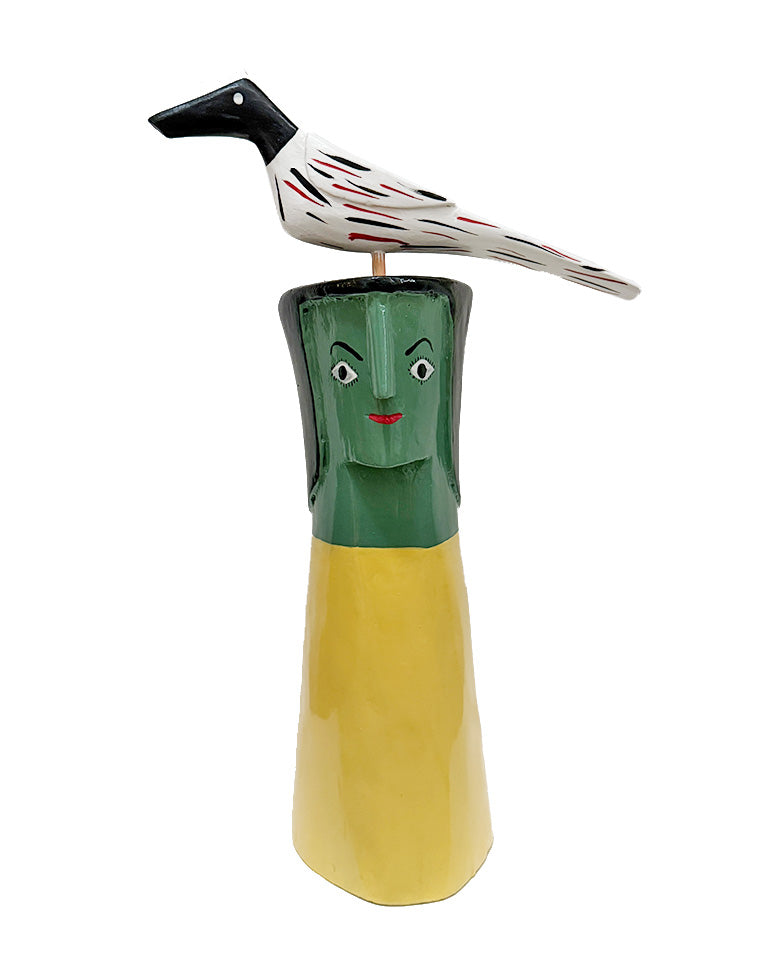 Cabeça verde e amarela c/ pássaro branco (madeira)