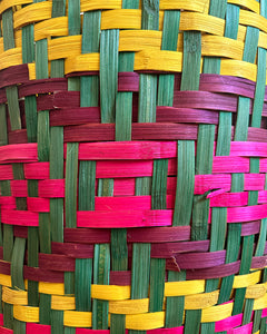 Cesto amarelo grande c/ tampa (verde, rosa e roxo) – Kaingang