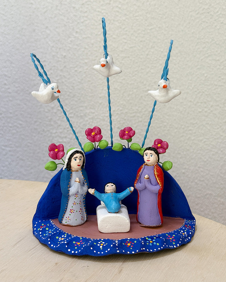 Presépio azul (aves brancas e flores rosas)