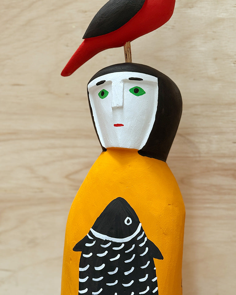 Cabeça amarela c/ pássaro e peixe (grande) – madeira