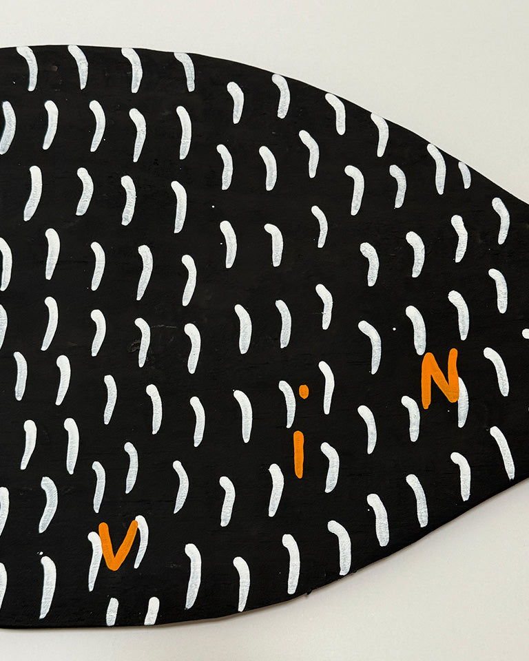 Peixe preto p/ parede (grande) – madeira