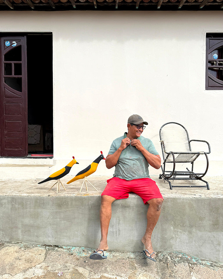 Cabeça azul e vermelha c/ pássaro e galinha (grande) – madeira