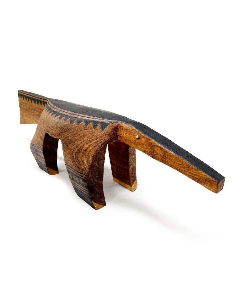 Banco do tamanduá (c/ grafismos - madeira) – Etnia Waurá