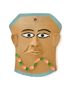 Máscara em cerâmica (verde, rosa e azul)